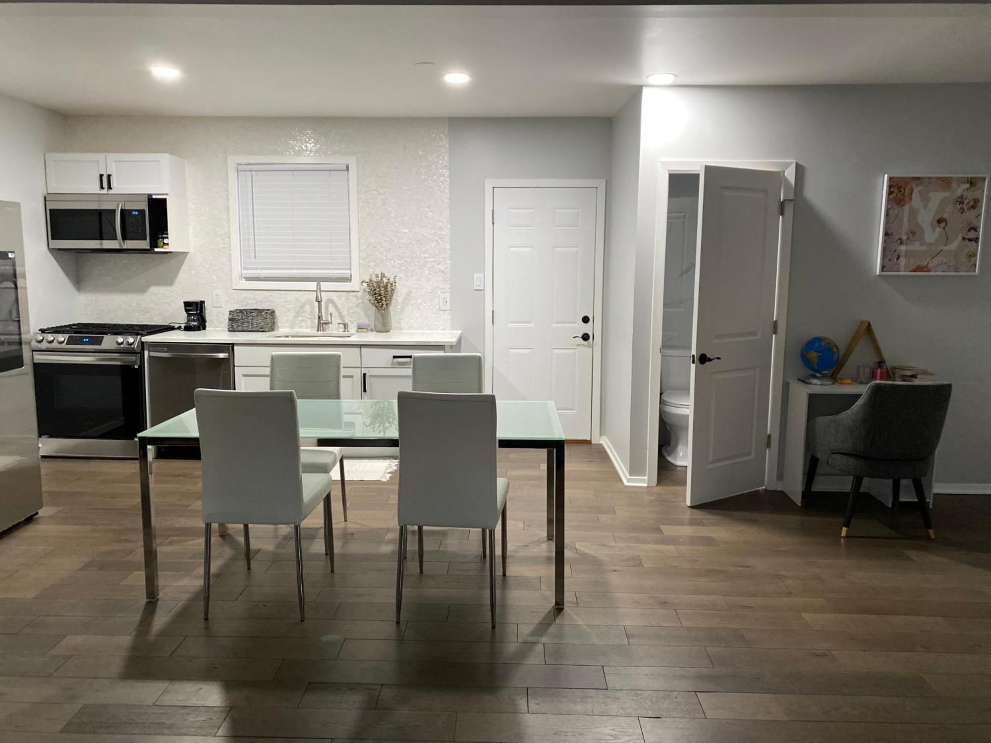 Willa Modern 3Bed 2Bath Ranch With Diy Art Porch 3Tvs And Huge Front Yard To Enjoy! Calumet City Zewnętrze zdjęcie